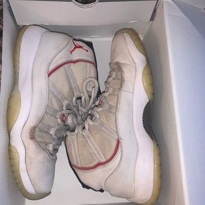 Jordan 11 platinum tint